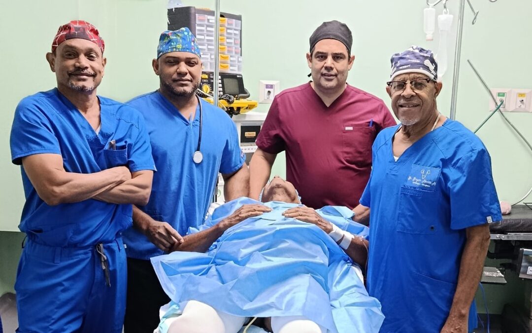 Equipo quirúrgico coordinado garantiza cirugías seguras y resultados exitosos siempre